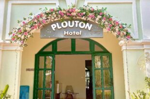 Plouton Hotel