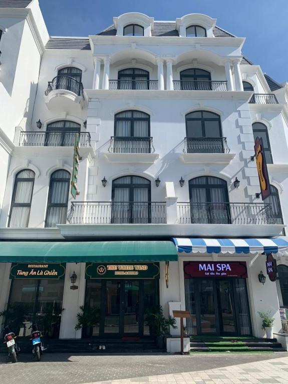 The White Wind Hotel