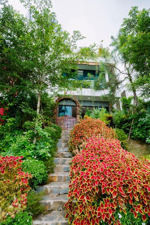 ARECA VILLA F316 Venus- Be boi nuoc am – Warm water swimming pool, Xong hoi – Sauna, Bi-A, Sup, Kara