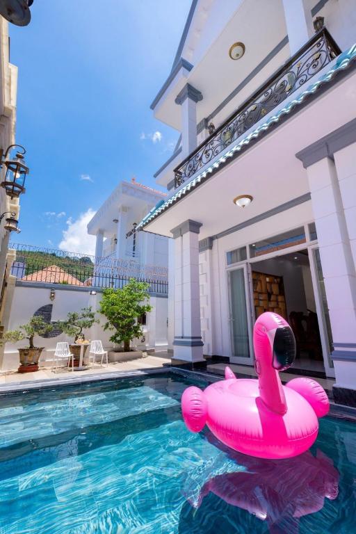 Biệt Thư GOLD DAY NGHỈ Dưỡng LẠC LONG QUÂN Bãi Sau