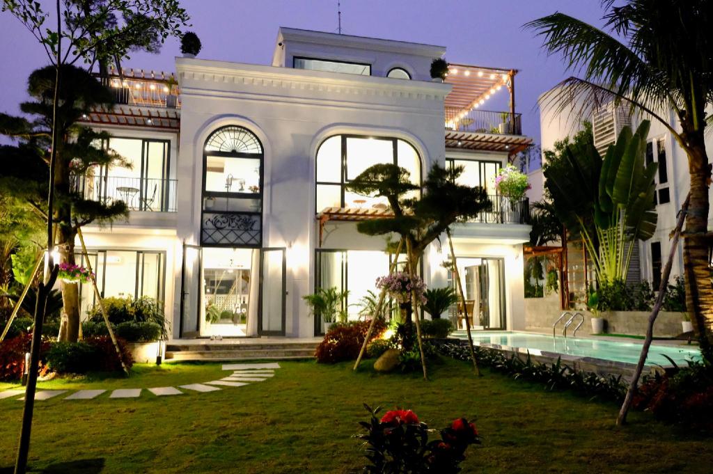 Villa 4 phòng ngủ Mayfair B101 – view hồ Đại Lải