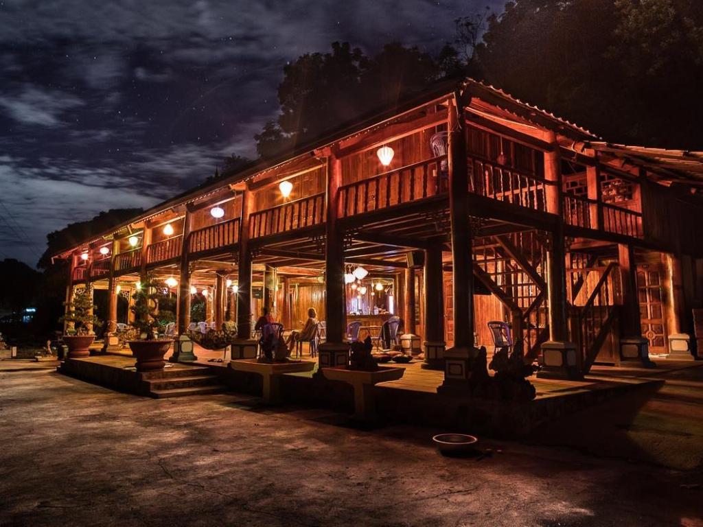 Cắm trại bãi biển Woodstock