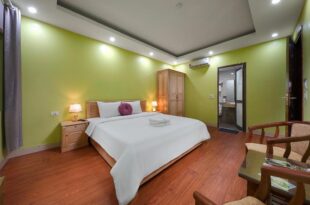 Golden Lotus AirportHotel