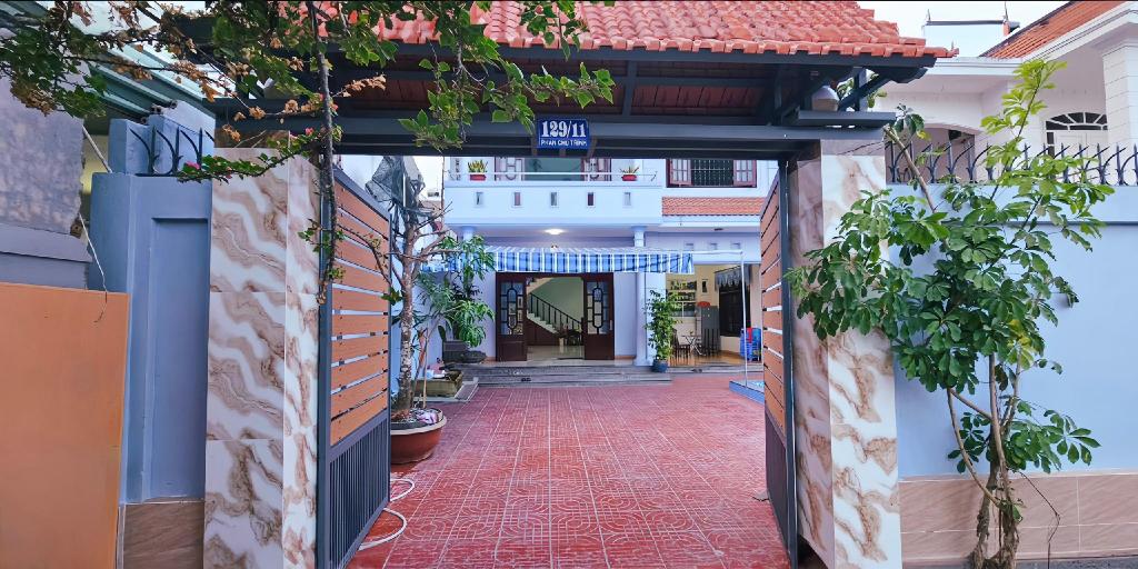 Hoa Giấy Villa, Villa for simplicity and peace