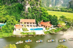 HoangLong Riverside Homestay