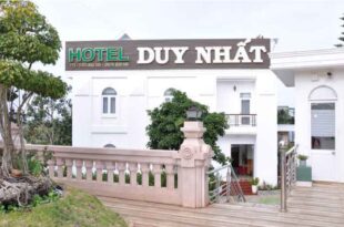 KHÁCH SẠN DUY NHẤT