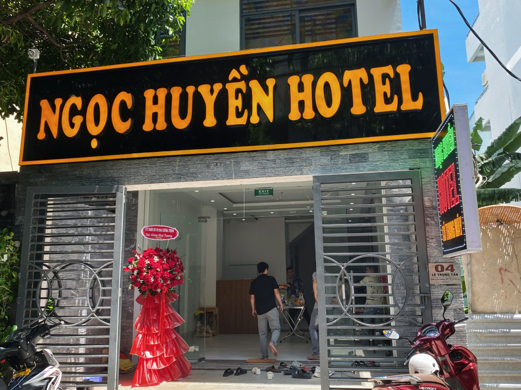 Khách Sạn Ngọc Huyền 2