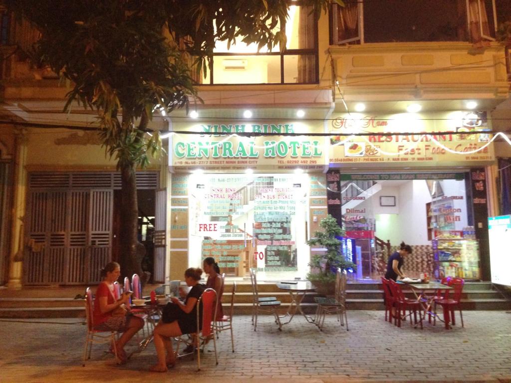 Khách sạn Central Ninh Bình