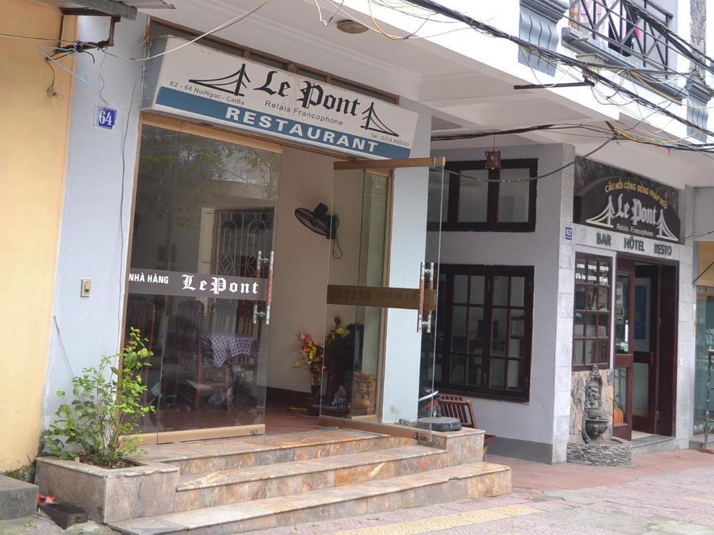 Le Pont Hotel