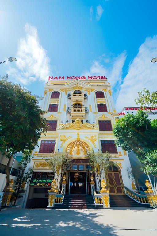 Nam Hong Hotel