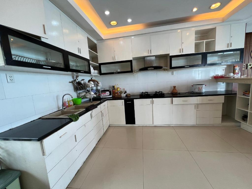 Nancy sweet condotel