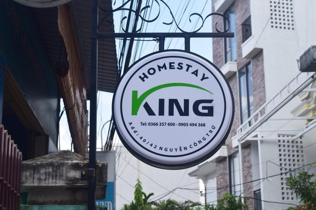 King Homestay Hue