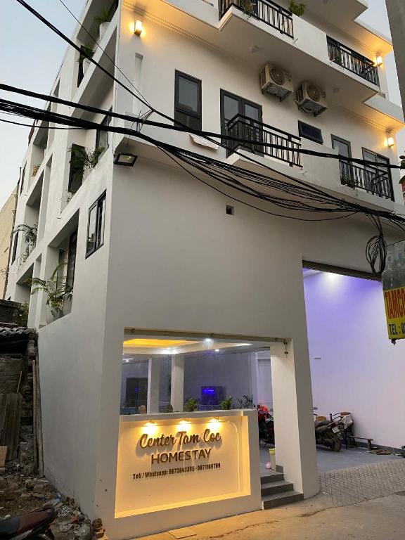 Center Tam Cốc Homestay