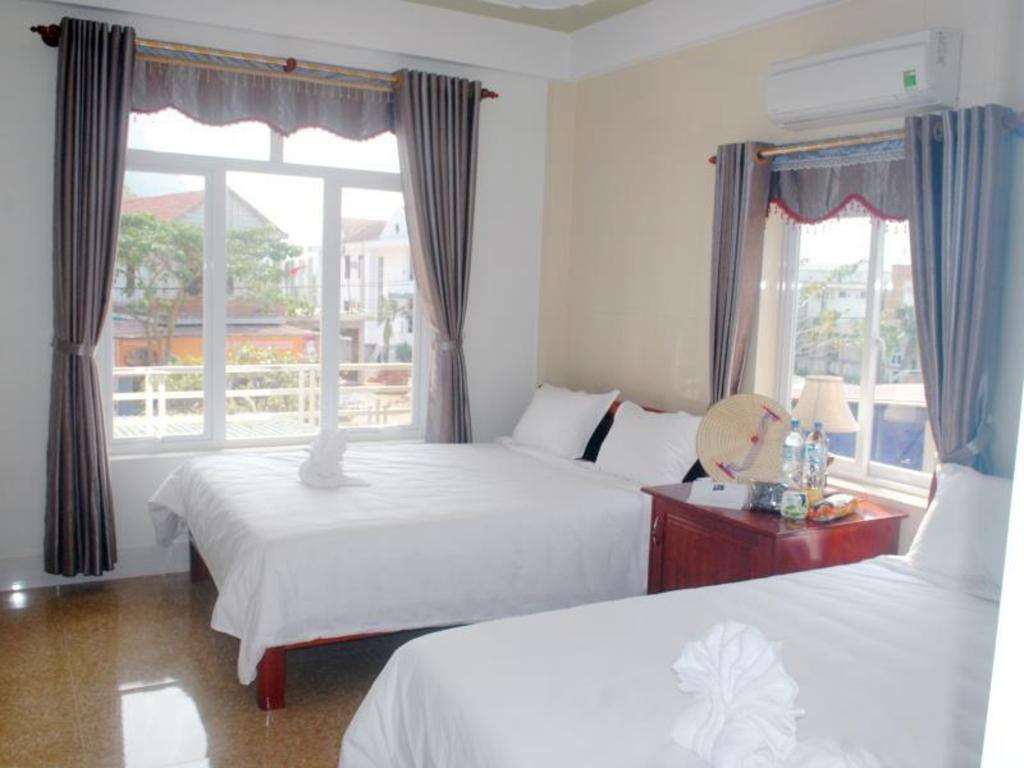 Paradise Hotel Phong Nha