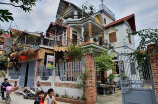 Quang Quang Garden Bonsai Homestay