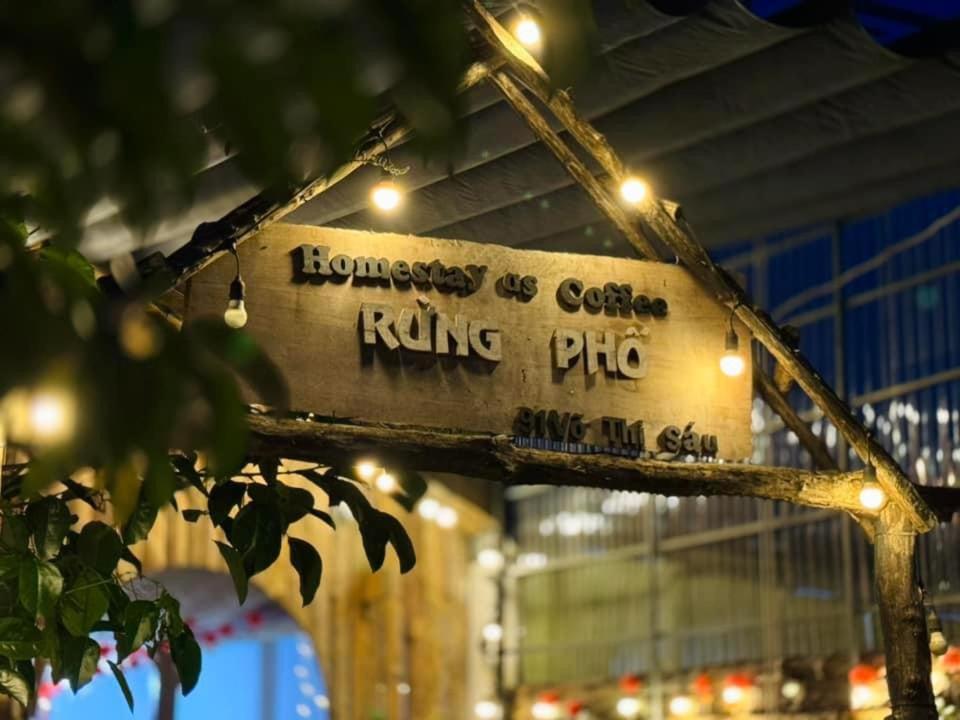 Rừng Phố Homestay And Coffee
