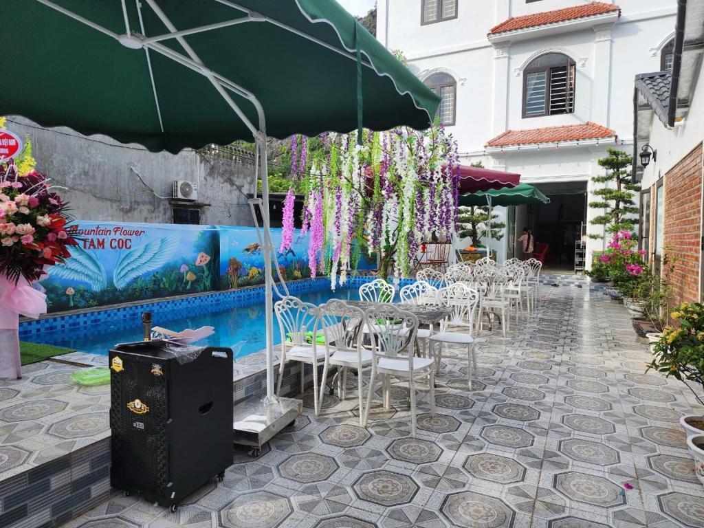 Tam Coc Mountain Flower Homestay