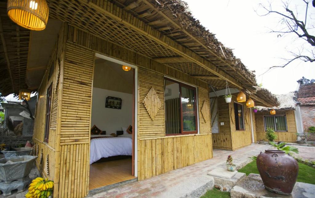 Tam Coc Palm House Homestay