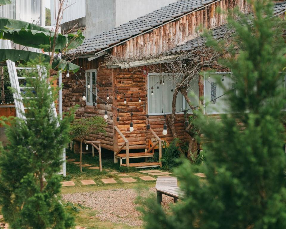 The November – Moc Chau