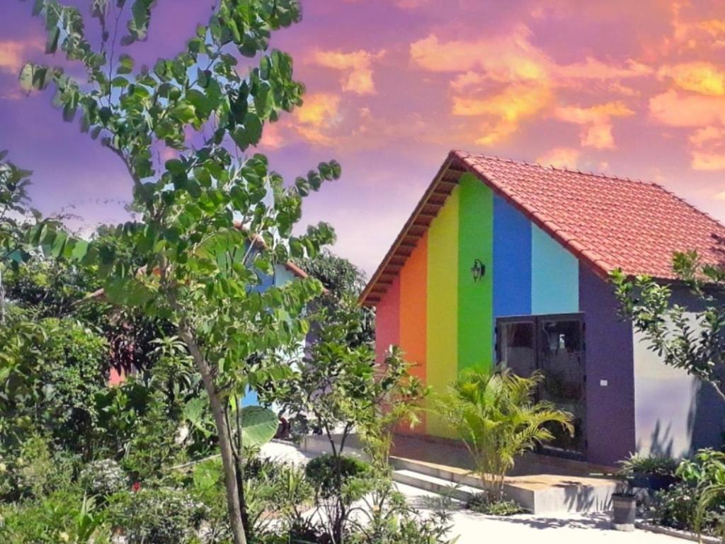 Tràng An Four Seasons Retreat