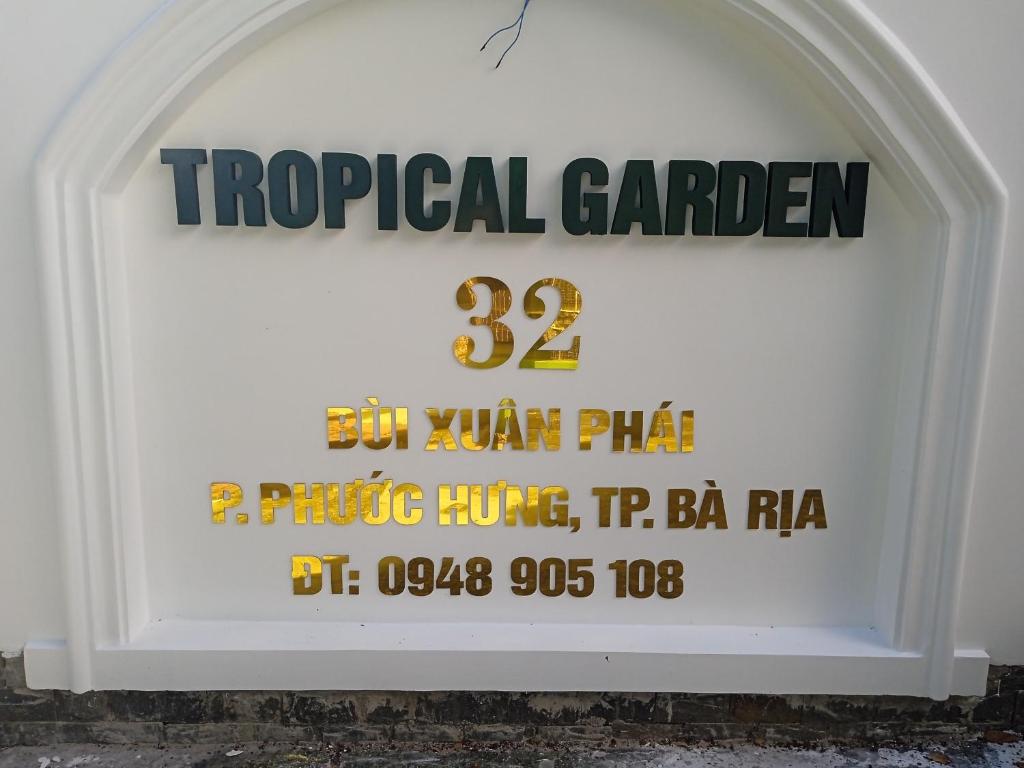 Tropical Garden