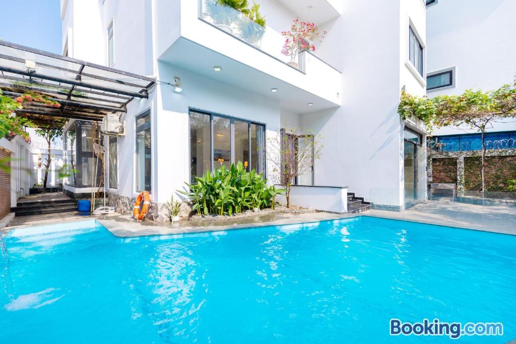 WHITE DAY Villages THỦY TIÊN sát biển