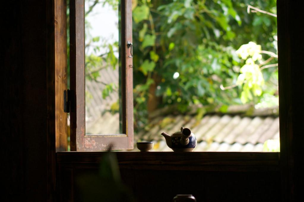 Bluebird – Cozy Indigo Home