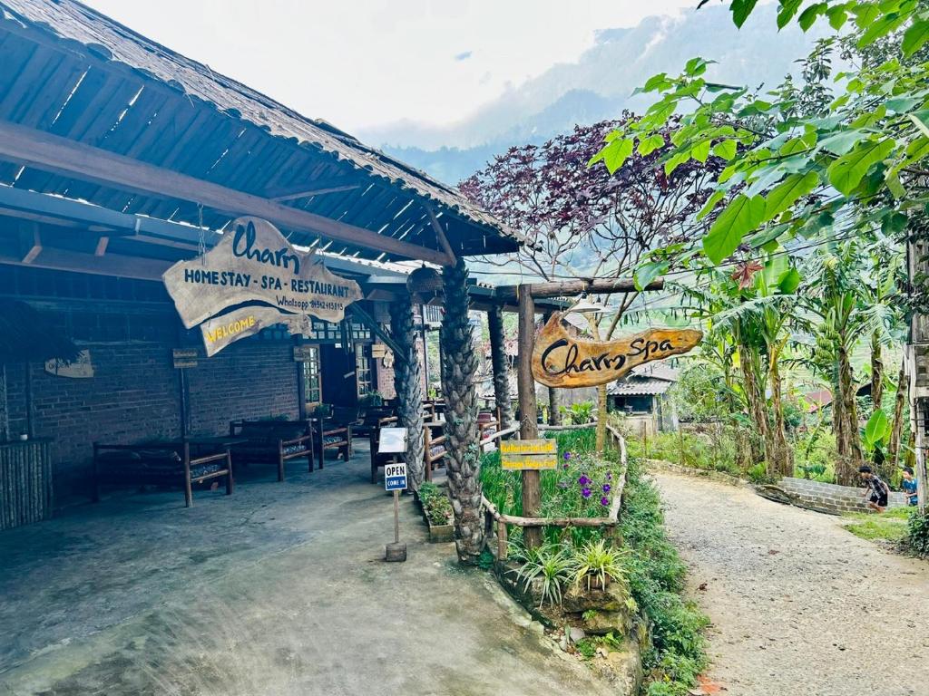 Charm Spa & Homestay