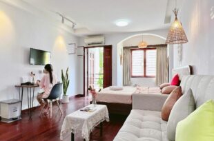 Cỏ Homestay balcony & sofa