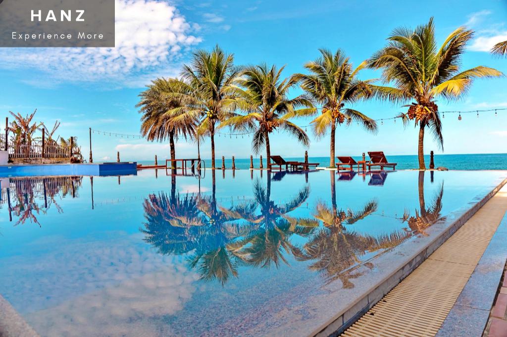 HANZ AND Sunset Beach Resort
