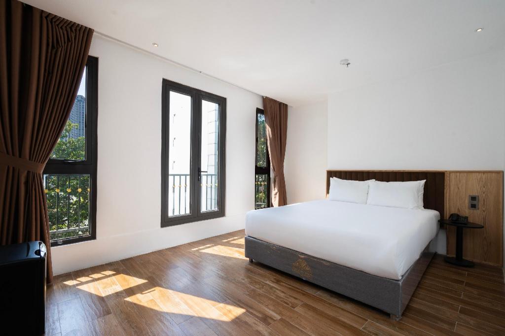 Haven Hut Dawn Hotel