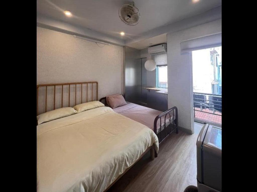 Khách sạn và Quán cà phê Meow 2