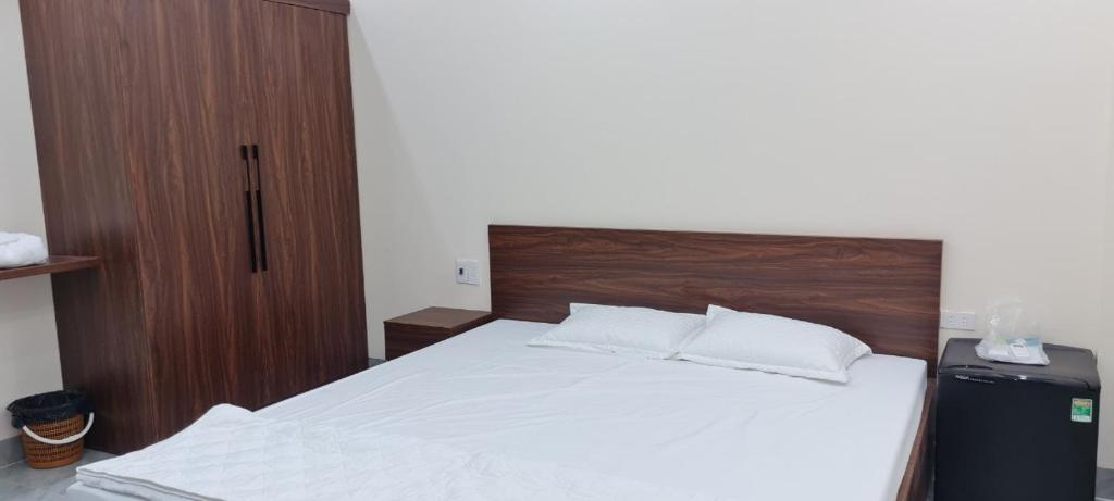 Khách sạn phương tú