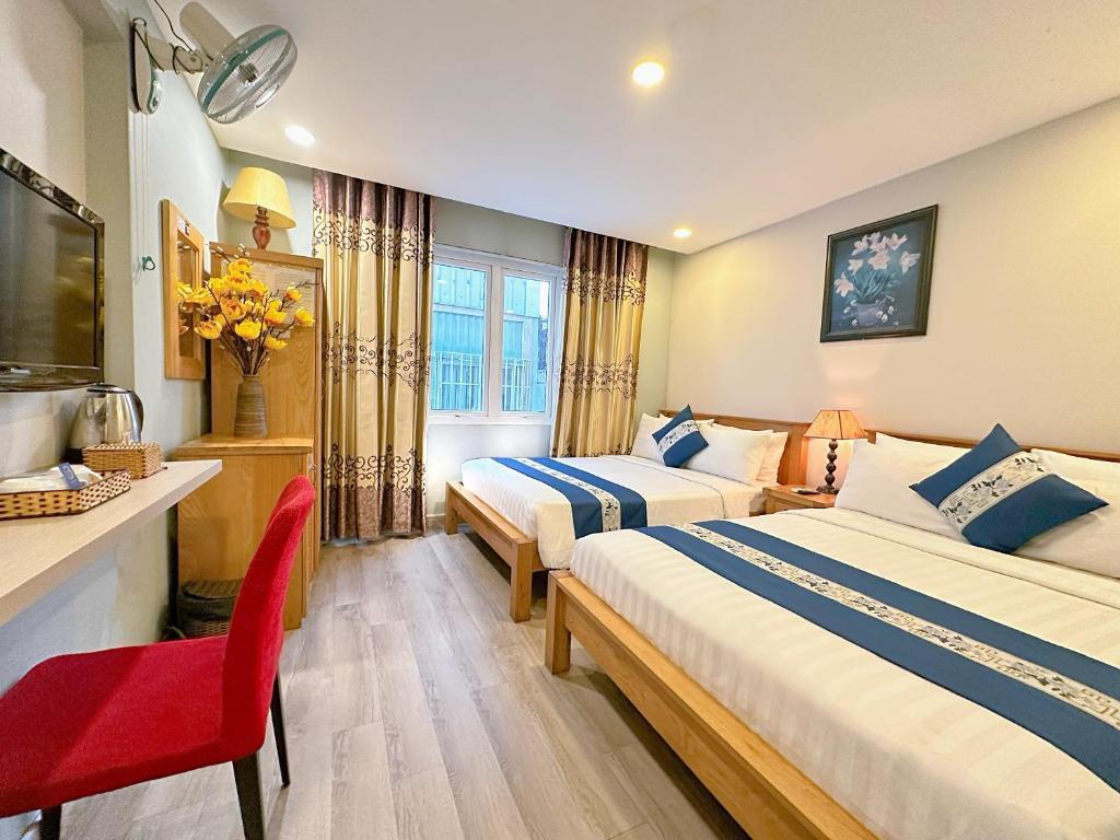 Luân Vũ Hotel – Bùi Viện Walking street