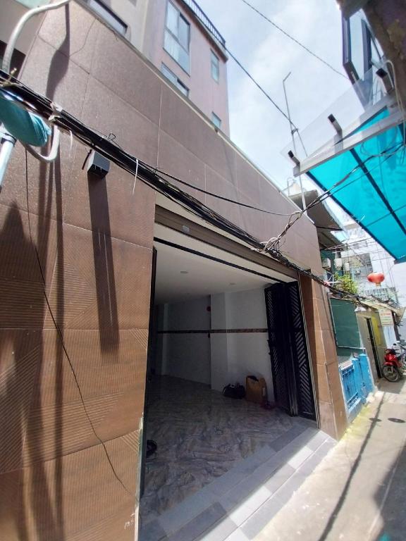 Lucy House – Blissful Nest