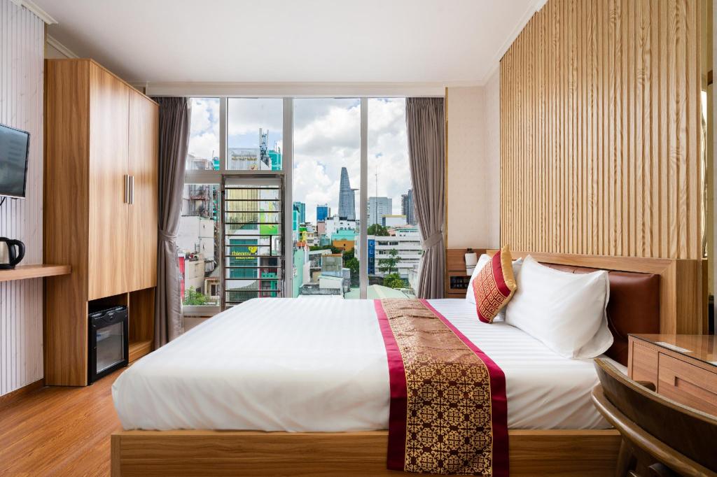 Luna Hotel Saigon Center