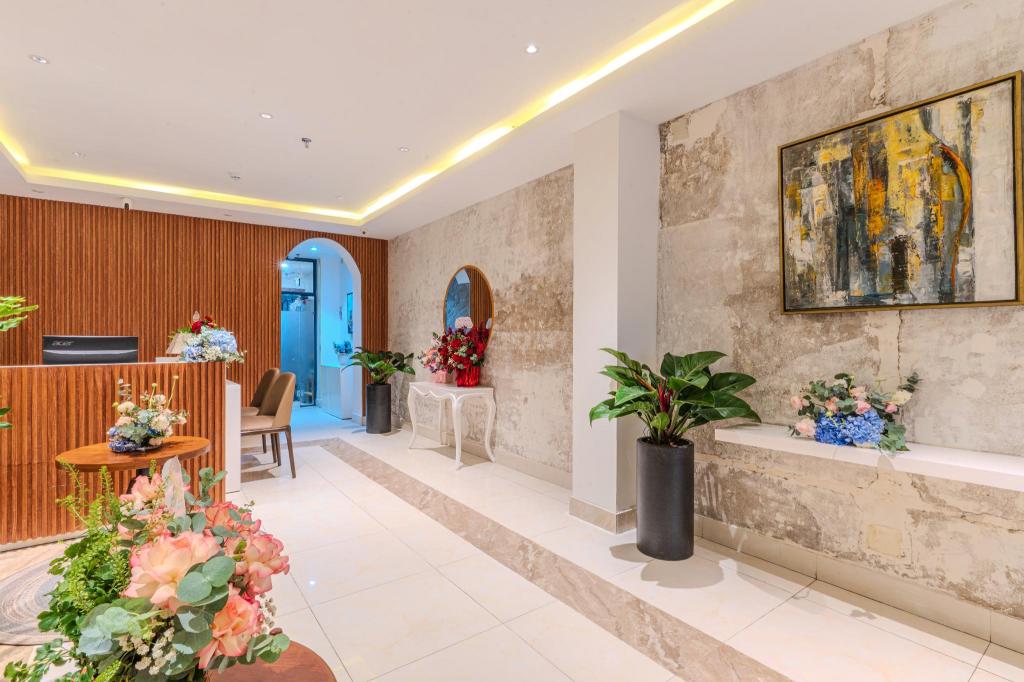 PARK VIEW LUXURY HOTEL