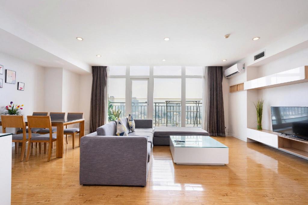 THE ONE SAIGON Centerpoint