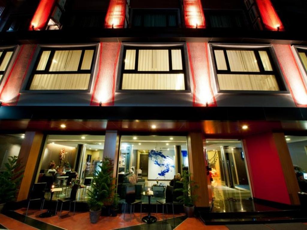 41 Suite Bangkok Hotel