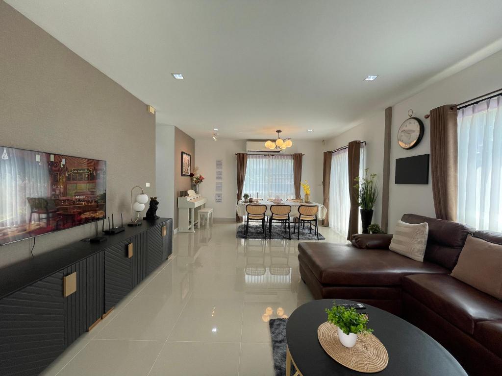 AnnaHome5@Latkrabang