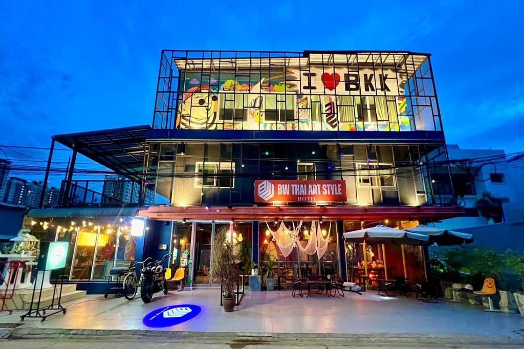 BW thai art style hotel