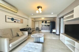 Baan Sabai Rama IV Apartment