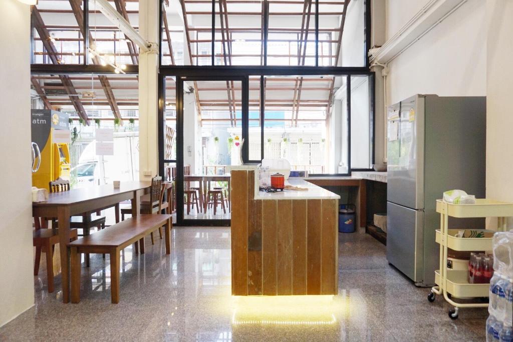 Boon Street Hostel