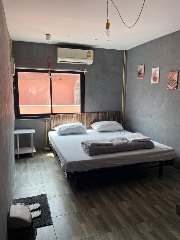 Brio Cafe and Hostel