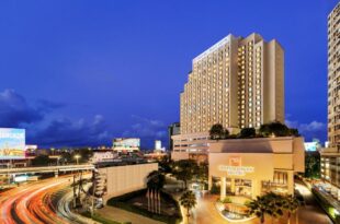 Century Park Hotel [Bangkok]