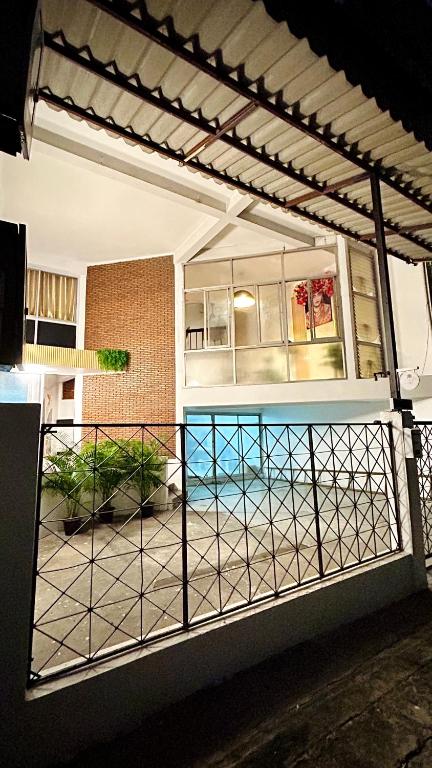 Coco House sukhumvit 1 BTS ploenchit