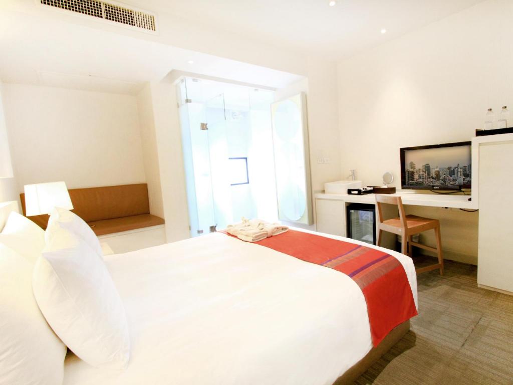 Hiptique Sukhumvit 13