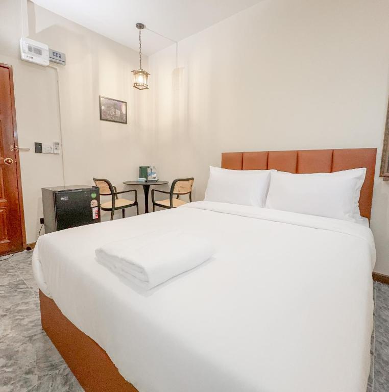 JB Home Bangkok – Victory monument