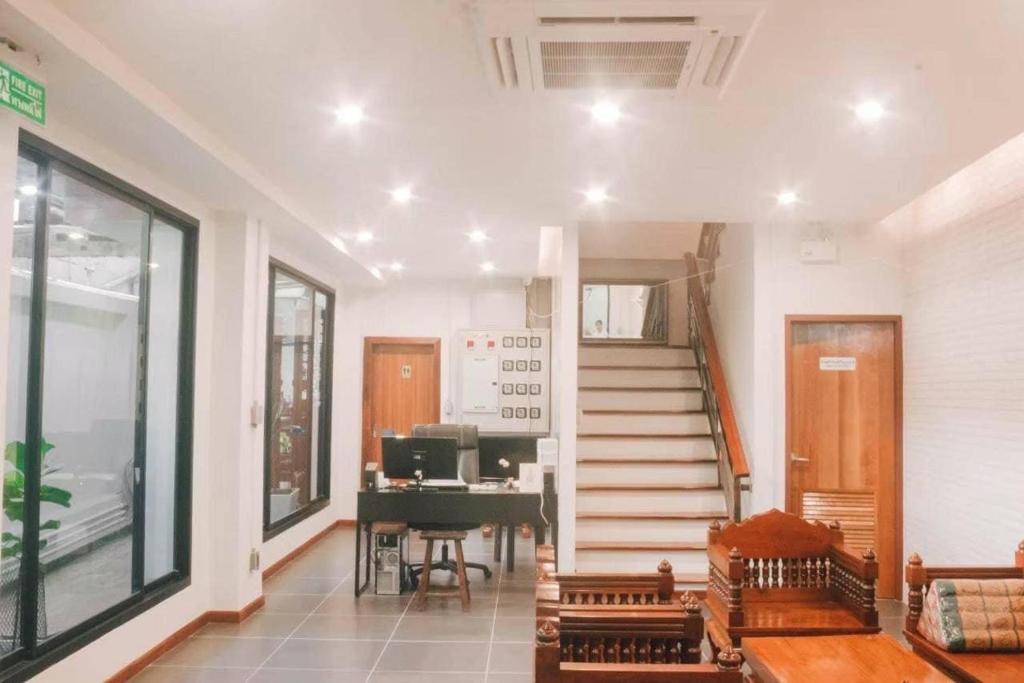 Jira19Hostel