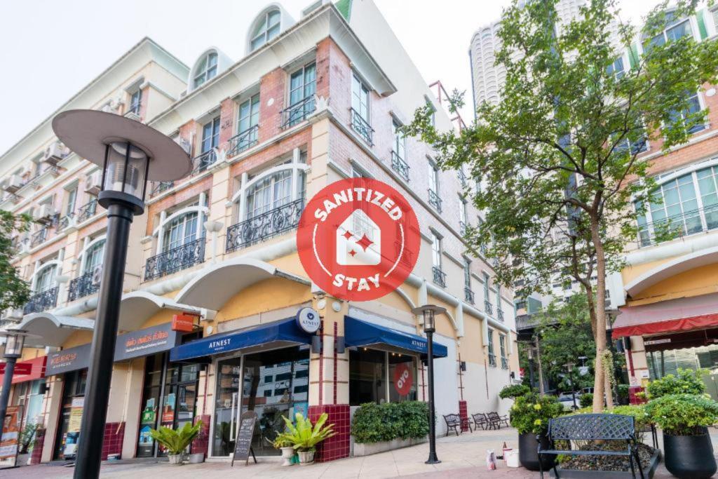 OYO 753 Atnest Hostel